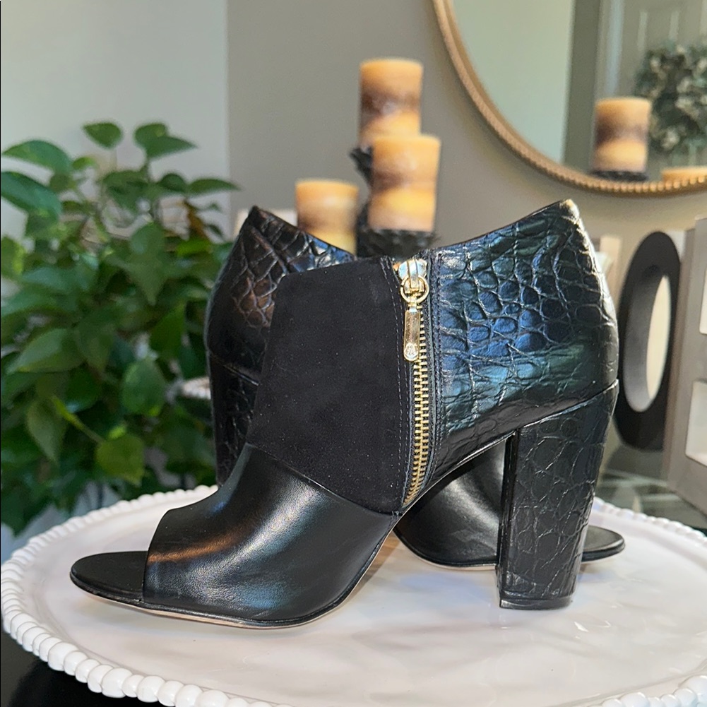 Trina Turk Black Heeled Boots With Chunky Heel